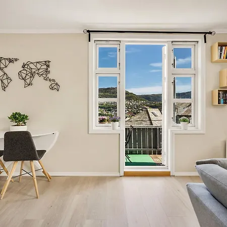 Panoramic & Garden Appartement