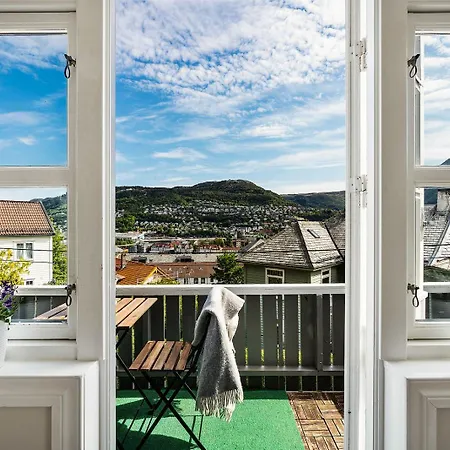 Panoramic & Garden Leilighet Bergen